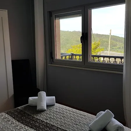 Séjour à la campagne As Eiras Restaurante Lires