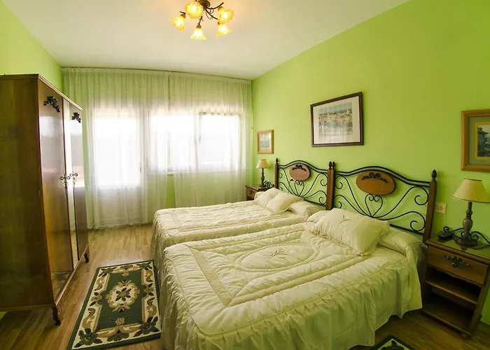 As Eiras Restaurante منزل ريفي *